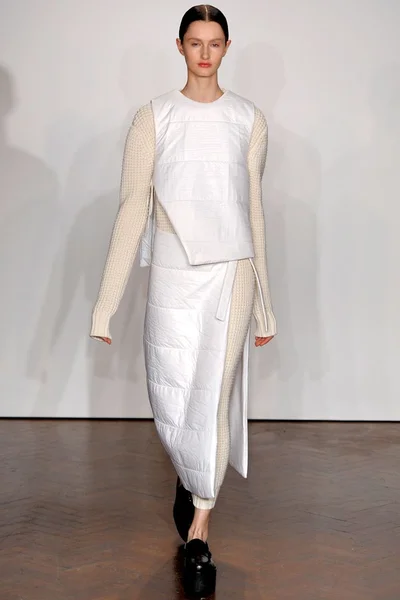 Look 2